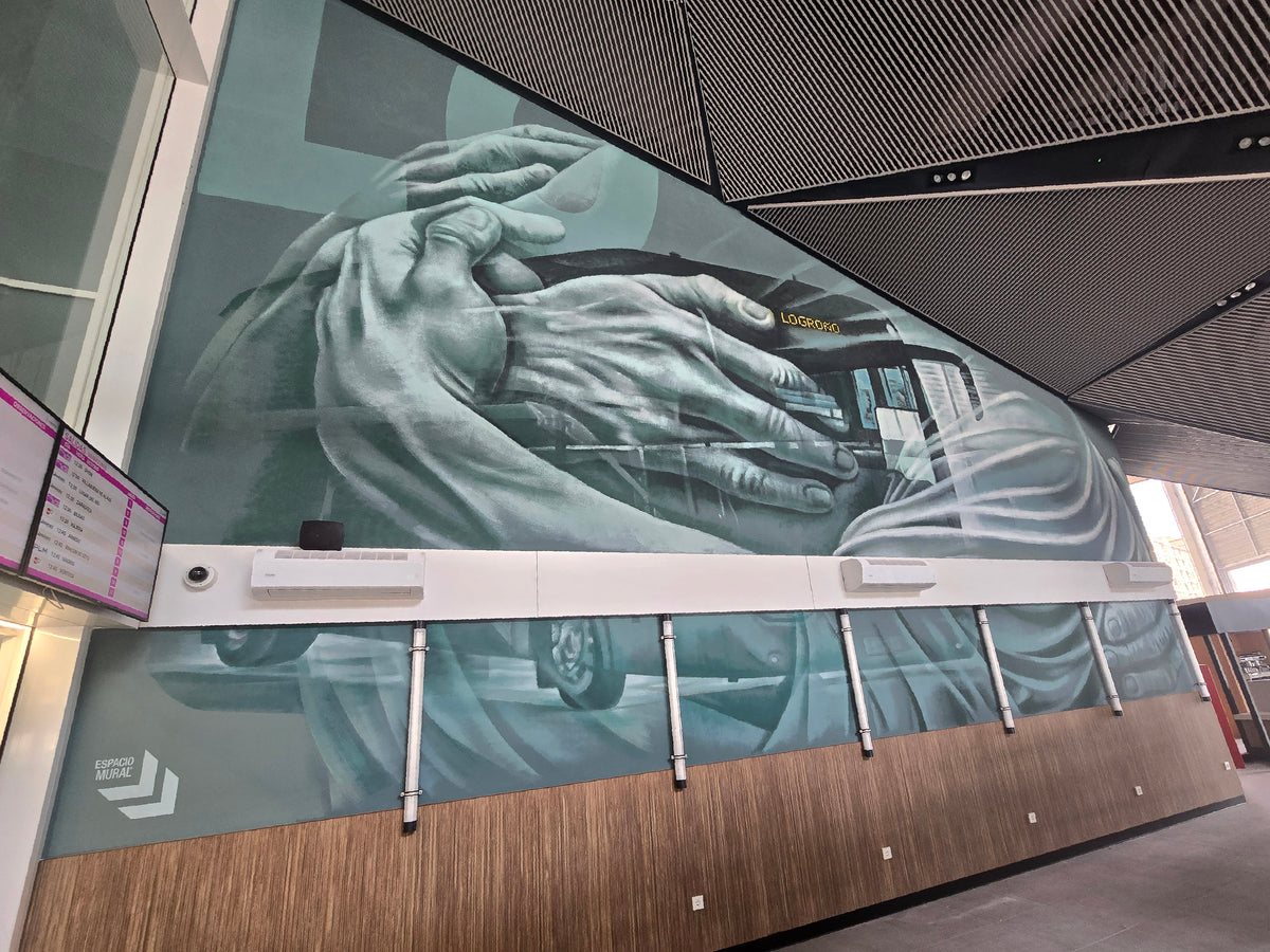 Mural de la estación de autobuses de Logroño creado por Carlos Corres 